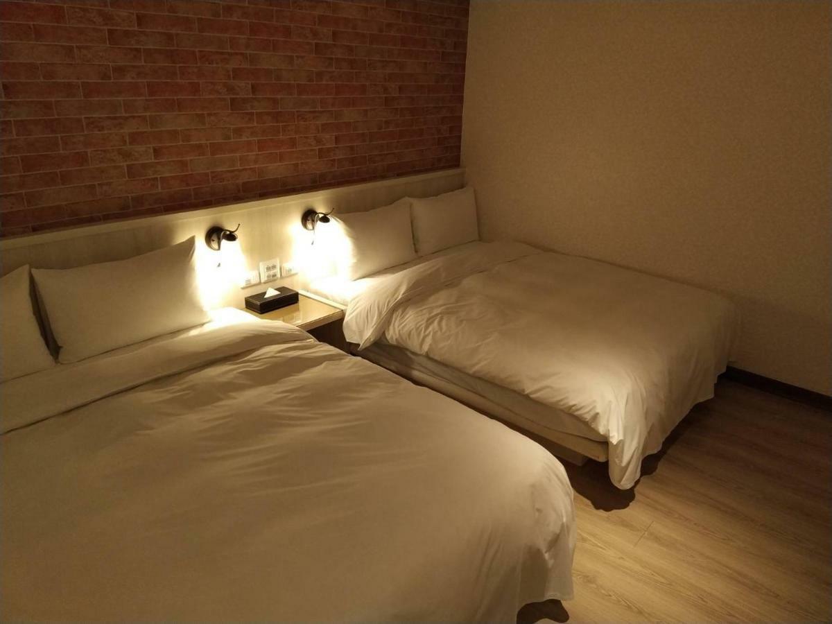 Sung Tai Hotel Гаосюн Экстерьер фото