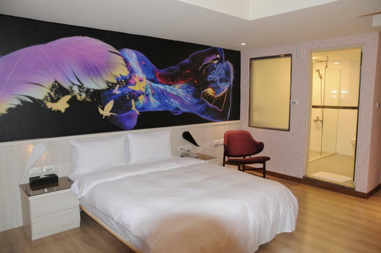 Sung Tai Hotel Гаосюн Экстерьер фото